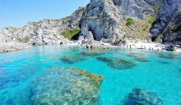 Noleggio barche Capo Vaticano